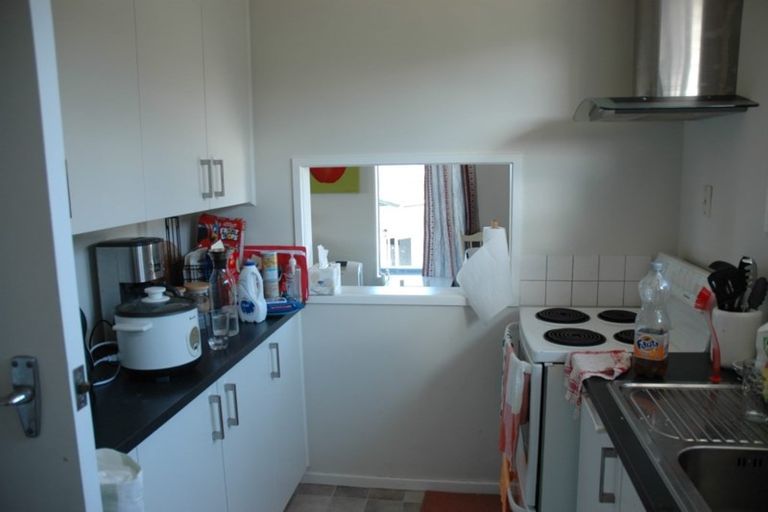 Photo of property in 2/23 Maple Grove, Maungaraki, Lower Hutt, 5010