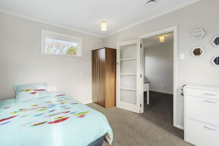 Photo of property in 23 Kent Crescent, Awapuni, Palmerston North, 4412