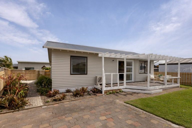 Photo of property in 240a Range Road, Papamoa Beach, Papamoa, 3118
