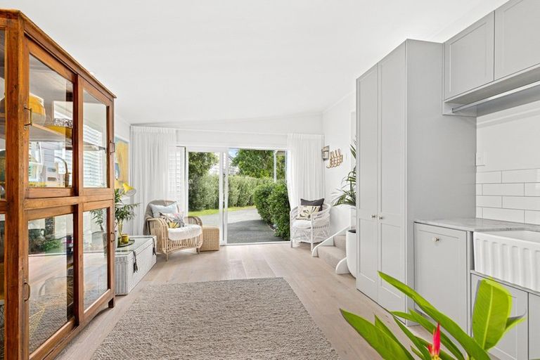 Photo of property in 12 Waimanu Place, Point Wells, Warkworth, 0986