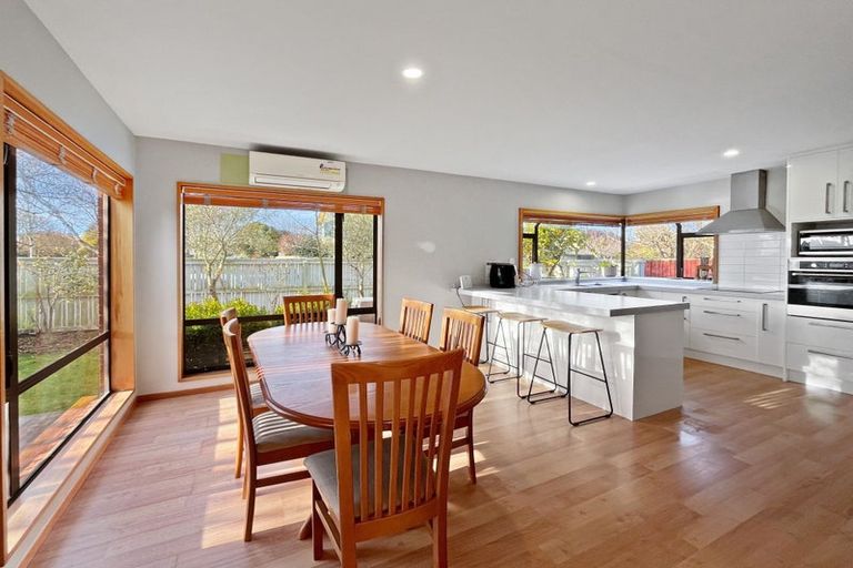 Photo of property in 3 Ryeland Avenue, Ilam, Christchurch, 8041