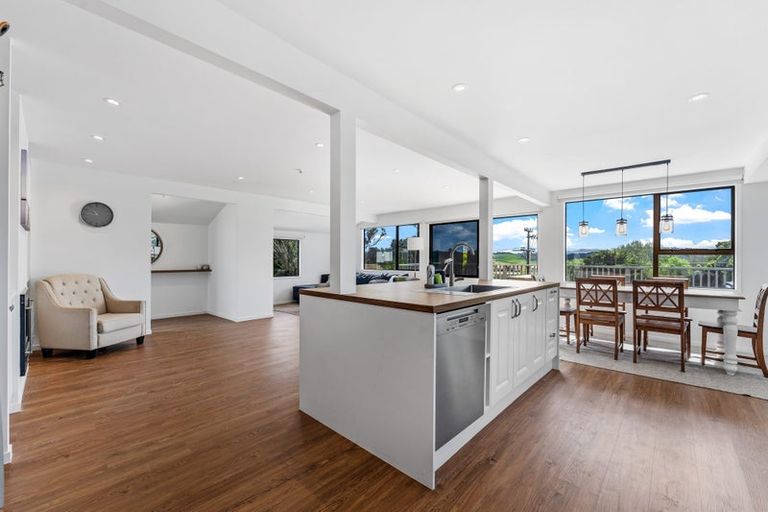 Photo of property in 11 Foster Crescent, Snells Beach, 0920