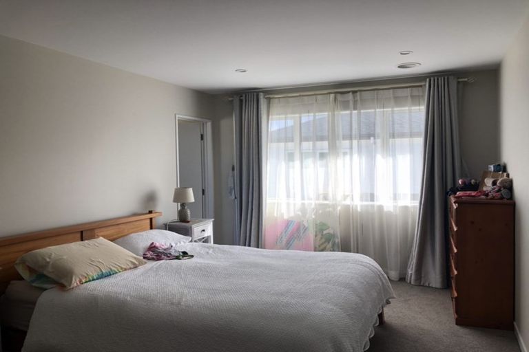 Photo of property in 24 Mackay Drive, Greenhithe, Auckland, 0632