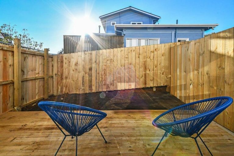 Photo of property in 2/27 Landscape Road, Papatoetoe, Auckland, 2025