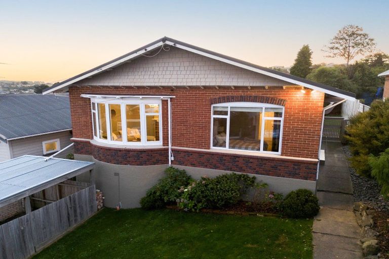 Photo of property in 170 Glenpark Avenue, Maryhill, Dunedin, 9011