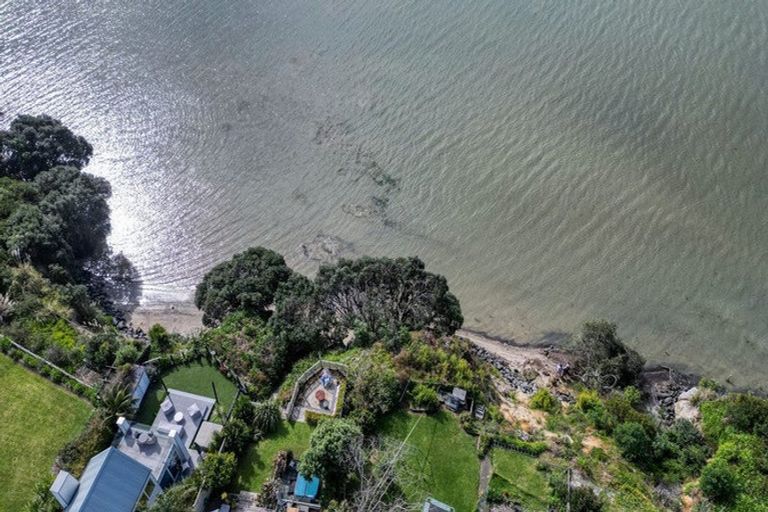Photo of property in 7a Torkar Road, Clarks Beach, 2122