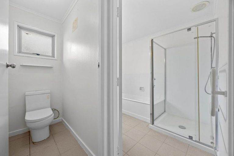 Photo of property in 7 Lewis Road, Pakuranga, Auckland, 2010