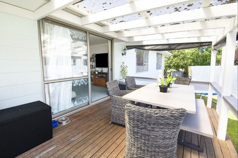 Photo of property in 16/2 Perry Crescent, Greenmeadows, Napier, 4112