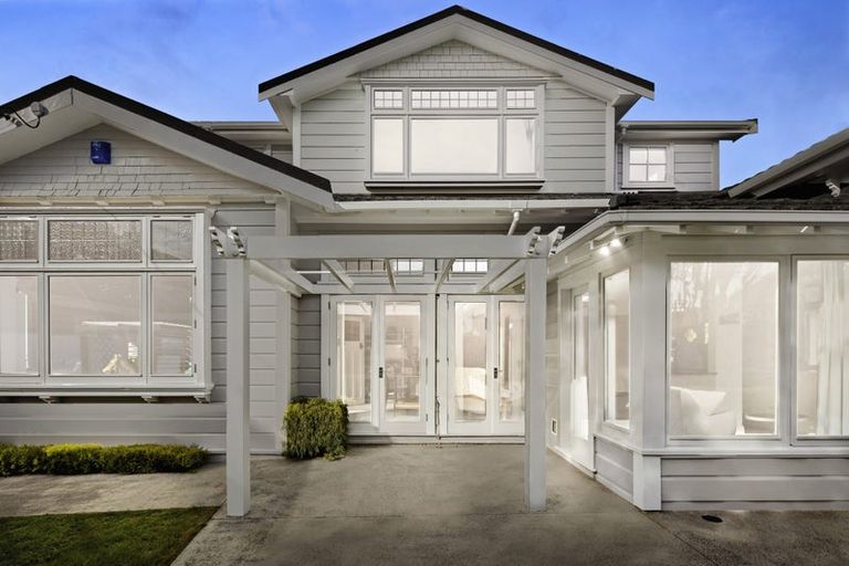 Photo of property in 49 Jubilee Road, Khandallah, Wellington, 6035