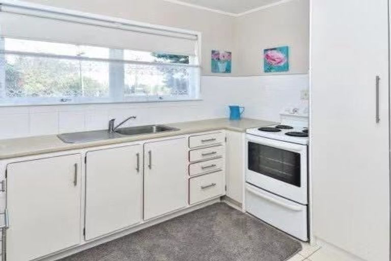Photo of property in 1/2 Arthur Road, Hillpark, Auckland, 2102