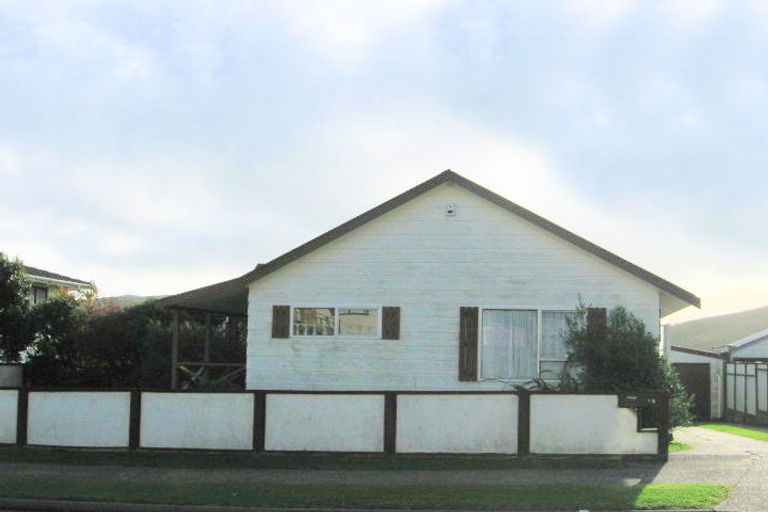 Photo of property in 14 Tarras Grove, Kelson, Lower Hutt, 5010