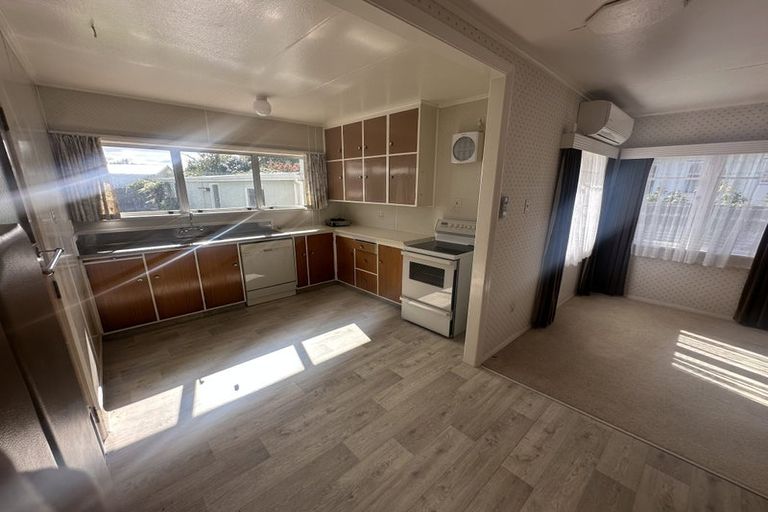 Photo of property in 17 Paisley Street, Awapuni, Palmerston North, 4412