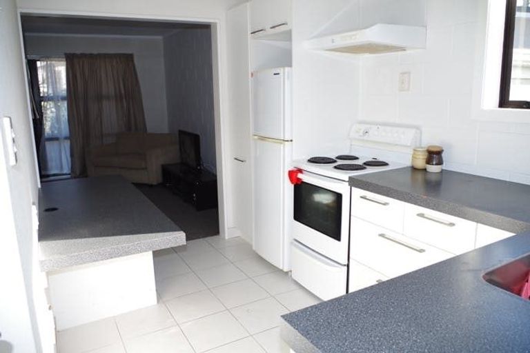 Photo of property in 3/32 Kinloch Street, St Albans, Christchurch, 8014