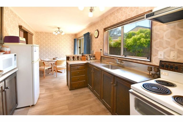 Photo of property in 3b West Hoe Road, Orewa, 0931