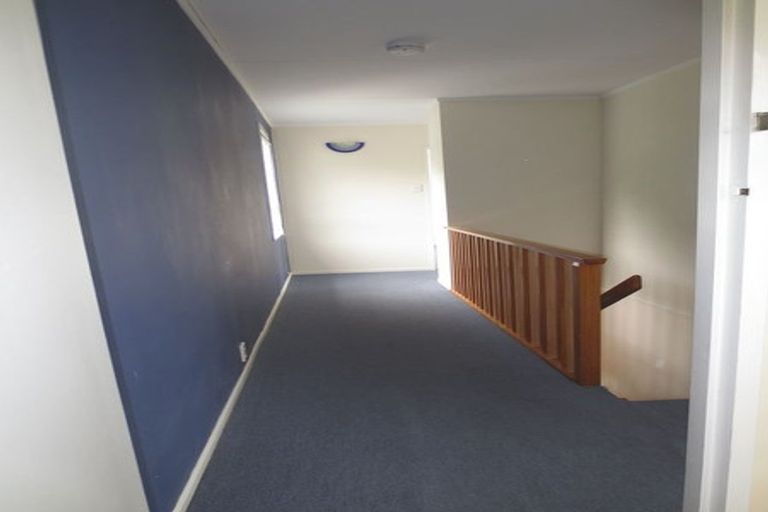 Photo of property in 60 Beazley Avenue, Paparangi, Wellington, 6037