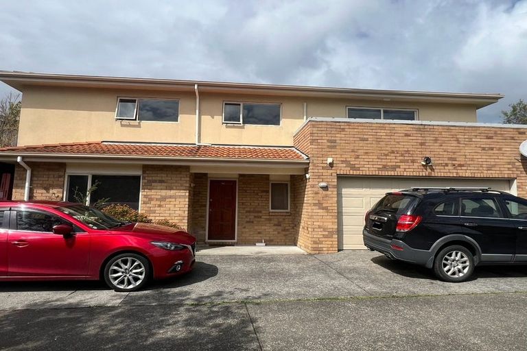 Photo of property in 56 Garelja Road, Henderson, Auckland, 0612