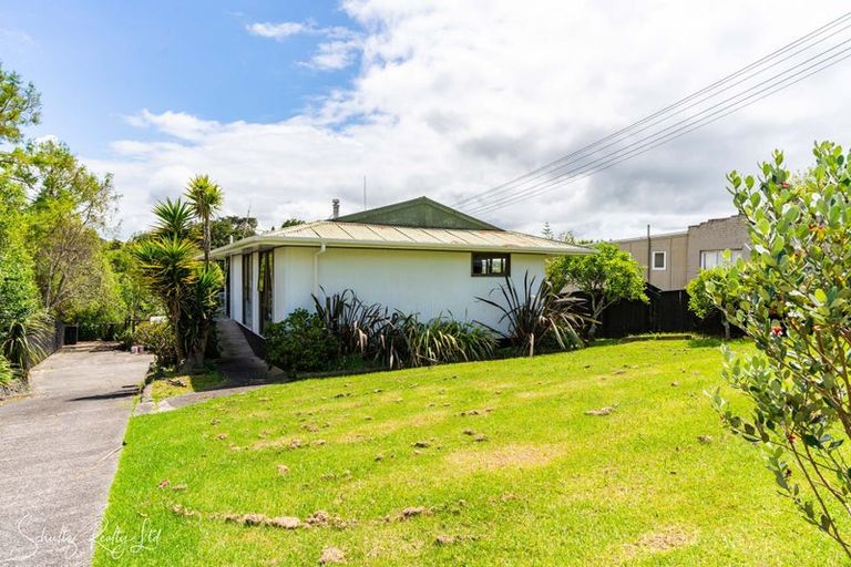 Photo of property in 185 Hurndall Street West, Maungaturoto, 0520