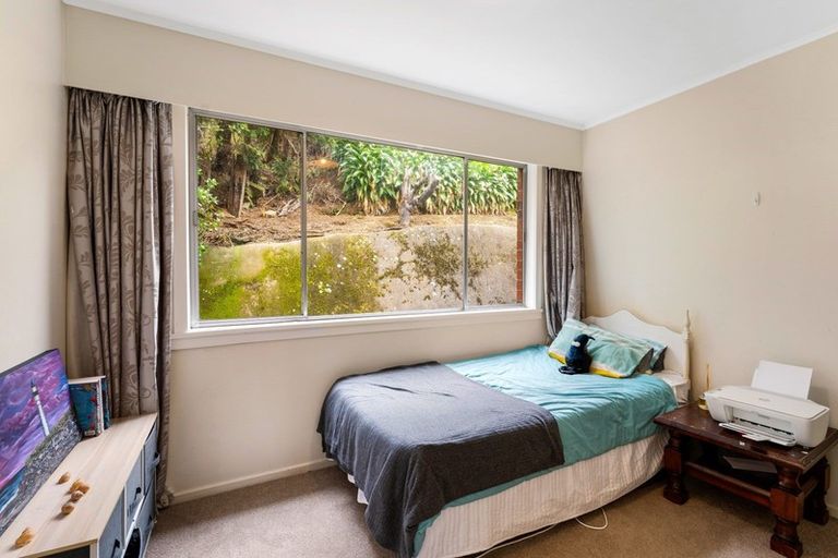 Photo of property in 1/153 Main Road, Tawa, Wellington, 5028
