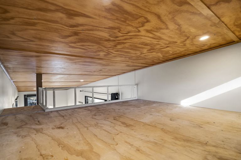 Photo of property in 2 Iona Street, Mornington, Dunedin, 9011