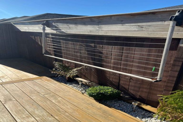 Photo of property in 12 Silver Beech Street, Takanini, 2110