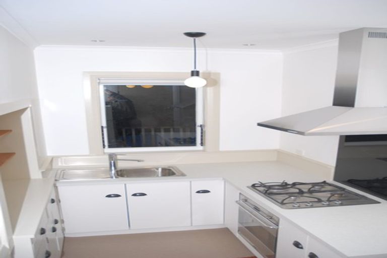 Photo of property in 28 Whaui Street, Vogeltown, Wellington, 6021