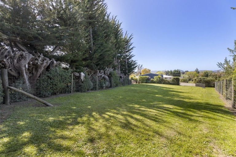 Photo of property in 127 Dunback Road, Palmerston, 9430