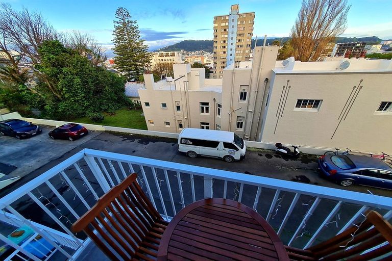 Photo of property in Elms Court Flats, 5/367 The Terrace, Te Aro, Wellington, 6011