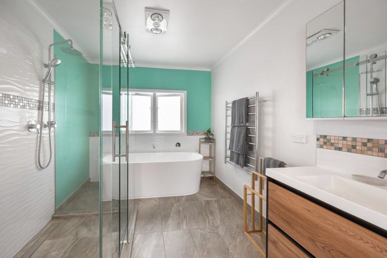 Photo of property in 409 Pakowhai Road, Frimley, Hastings, 4120