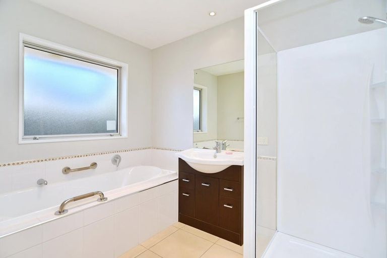 Photo of property in 15 Sycamore Close, Rangiora, 7400