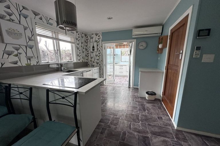 Photo of property in 60 Archers Road, Glenfield, Auckland, 0629