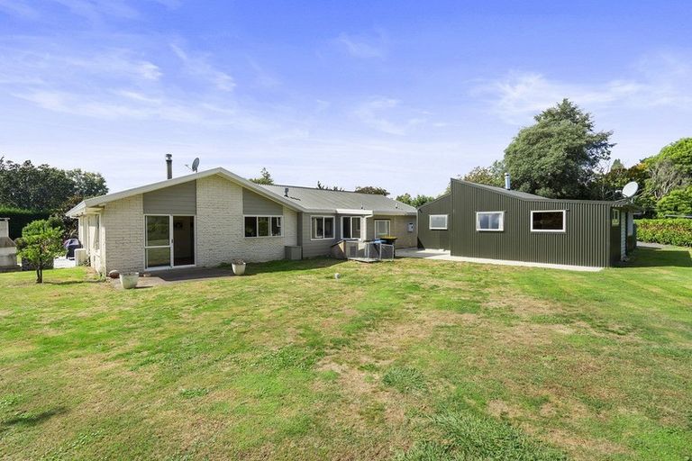 Photo of property in 268 Thornton Road, Cambridge, 3496