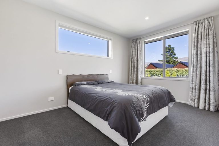 Photo of property in 22 Shortcut Road, Cromwell, 9310