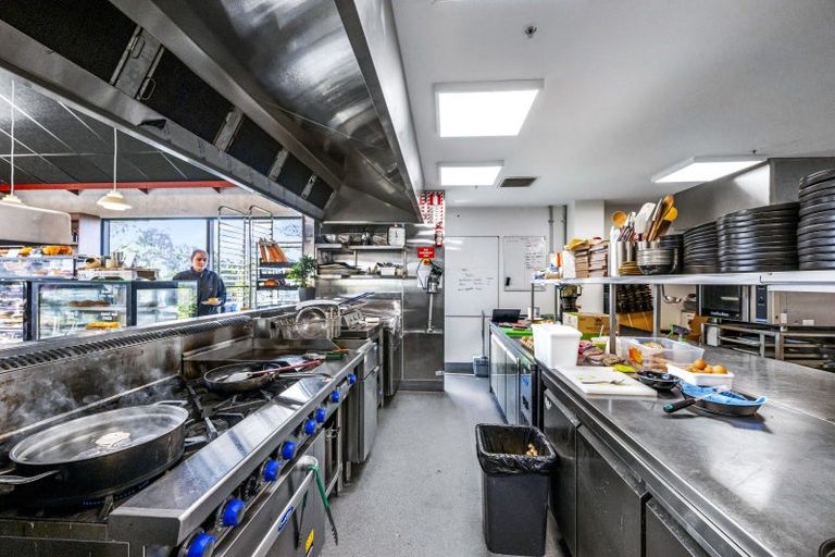 Photo of property in 460 West Coast Road, Glen Eden, Auckland, 0602