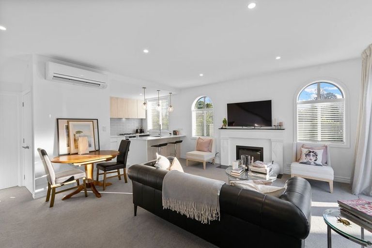 Photo of property in 6/52 Fendalton Road, Fendalton, Christchurch, 8014