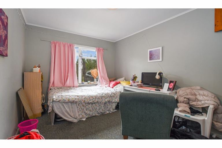 Photo of property in 8 Fairview Road, Western Heights, Rotorua, 3015