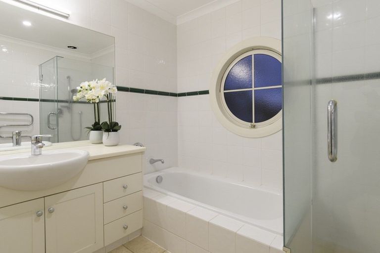 Photo of property in 121b Oceanview Road, Mount Maunganui, 3116