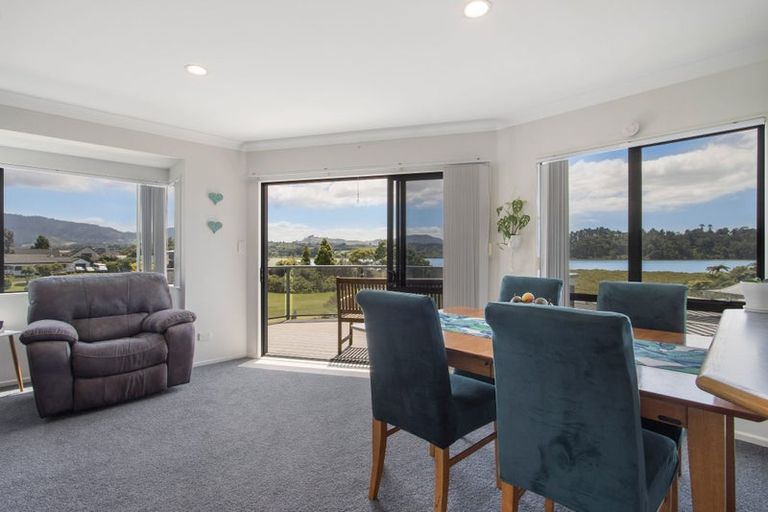 Photo of property in 12 Belmont Rise, Katikati, 3129