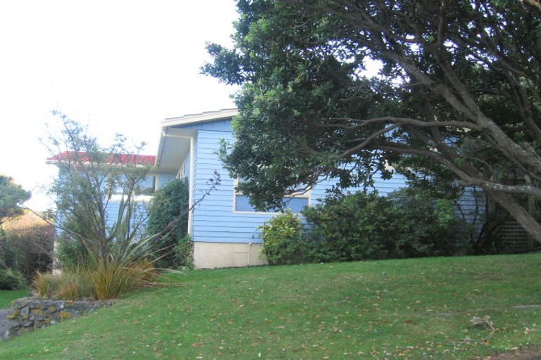 Photo of property in 22 Forth Place, Papakowhai, Porirua, 5024