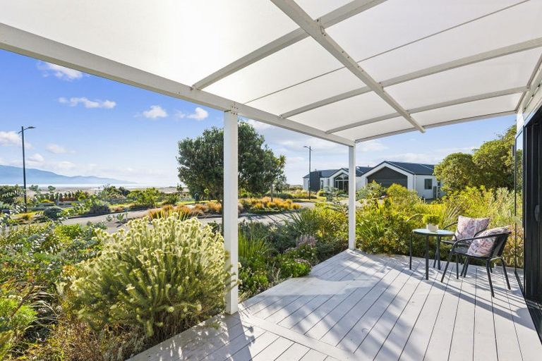 Photo of property in 12 Takahe Drive, Paraparaumu Beach, Paraparaumu, 5032
