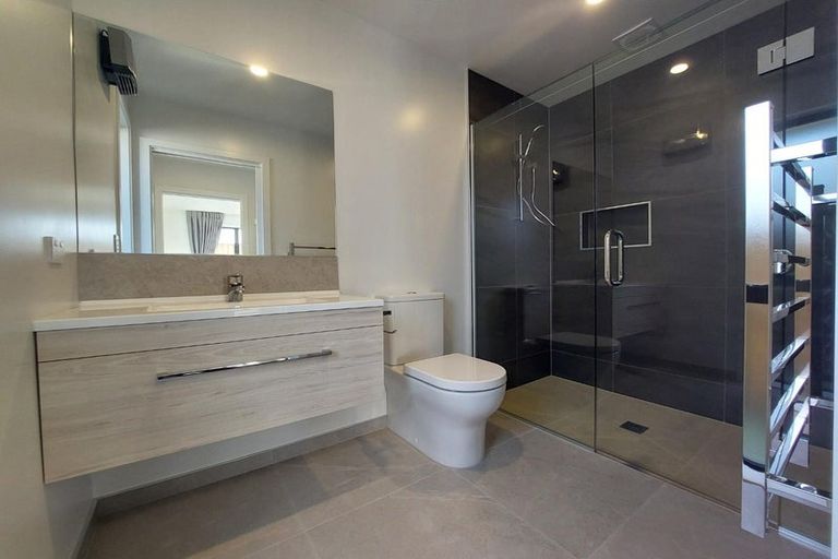 Photo of property in 35 Blue Jacket Drive, Halswell, Christchurch, 8025