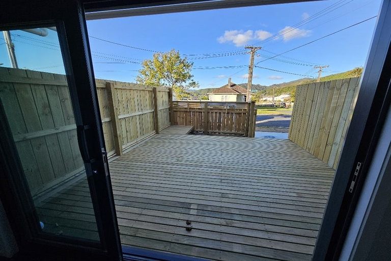 Photo of property in 1d Ingram Street, Naenae, Lower Hutt, 5011