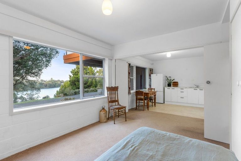Photo of property in 55a Hinemoa Street, Birkenhead, Auckland, 0626