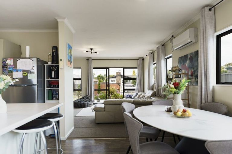 Photo of property in 15 Lorne Crescent, Flaxmere, Hastings, 4120