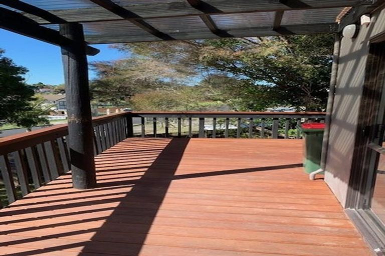 Photo of property in 13 Lendenfeld Drive, Papatoetoe, Auckland, 2025