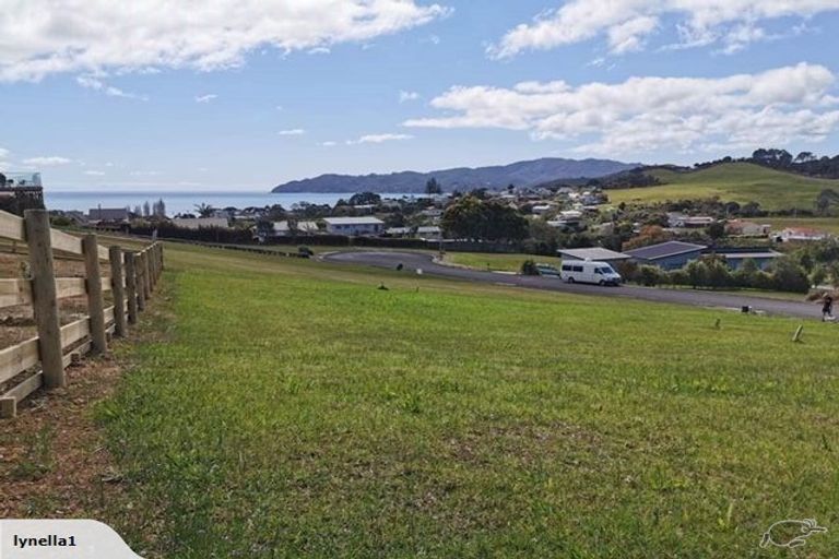 Photo of property in 10 Lori Lane, Coopers Beach, 0420