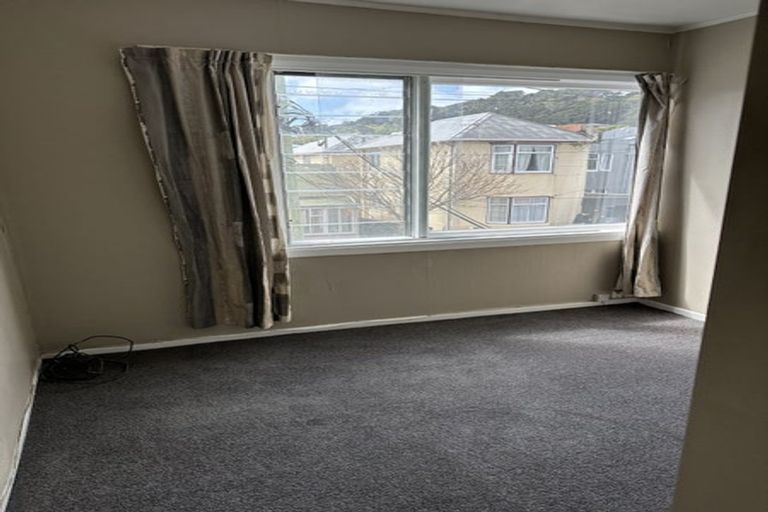 Photo of property in 68-70 Pirie Street, Mount Victoria, Wellington, 6011