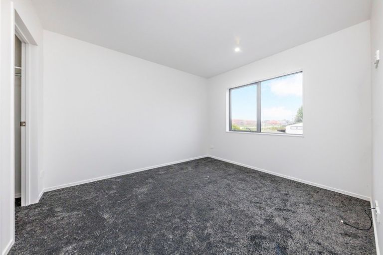 Photo of property in 28a Fernaig Street, Papakura, 2110