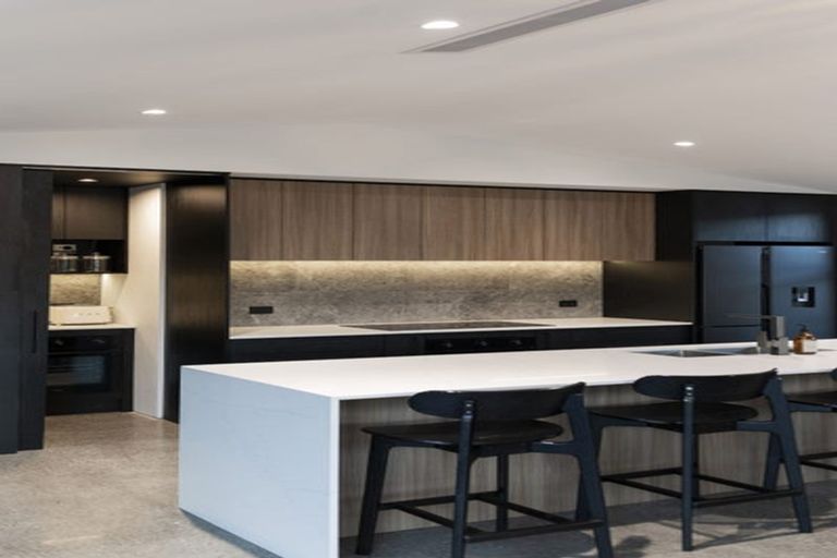 Photo of property in 3 Makakahi Street, Lytton West, 4071