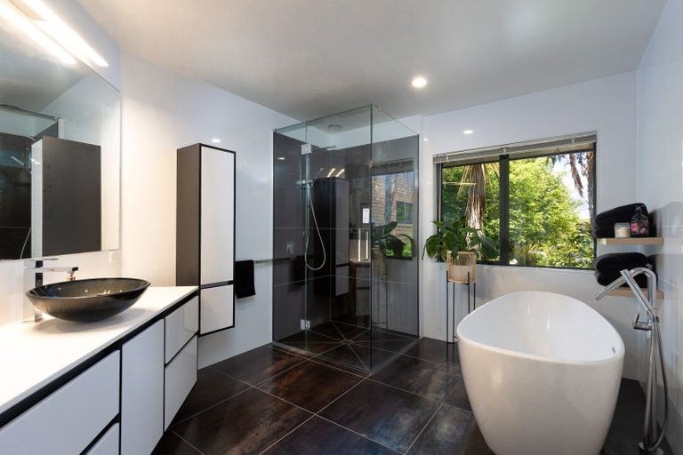 Photo of property in 82 Brooks View Heights, Tasman, Upper Moutere, 7173