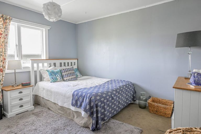 Photo of property in 107 Coromandel Street, Thames, 3500